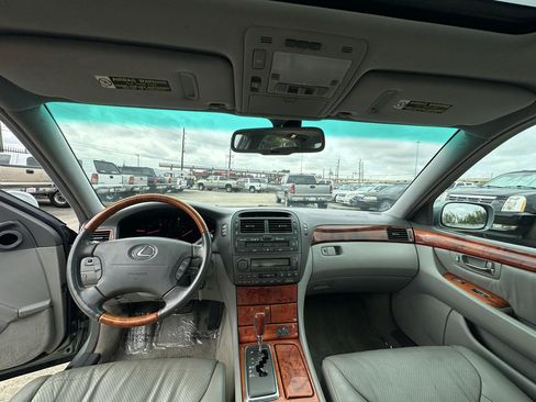 Used 2003 Lexus LS 430 RWD image 53