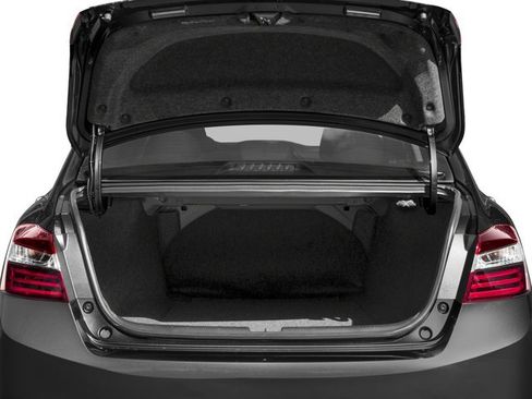 Used 2017 Honda Accord LX image 12