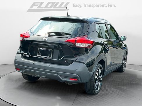 Used 2020 Nissan Kicks SV FWD image 9