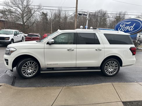 Used 2022 Ford Expedition Max Platinum image 15
