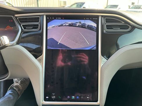 Used 2013 Tesla Model S Performance RWD image 16