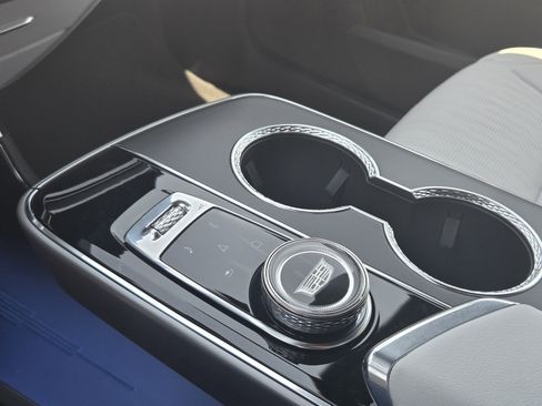 New 2025 Cadillac Lyriq Luxury image 15