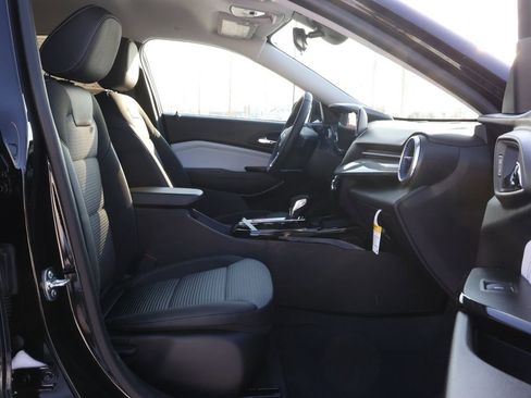 New 2026 Chevrolet Trax LT w/ Driver Confidence Package image 39