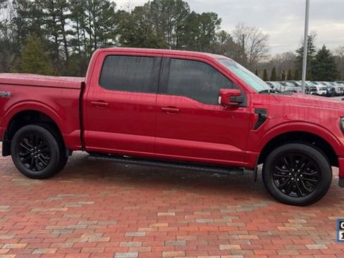 Used 2024 Ford F150 Lariat w/ FX4 Off-Road Package image 4