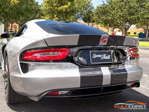 Used 2017 Dodge Viper GTS RWD image 47