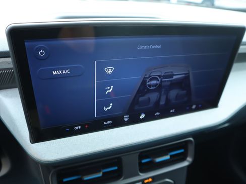 New 2026 Ford Maverick XLT FWD image 7