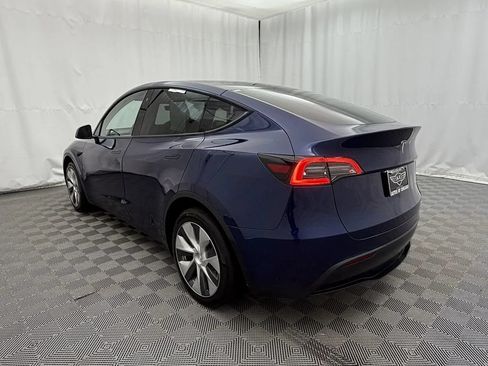 Used 2023 Tesla Model Y Long Range AWD/4WD image 7