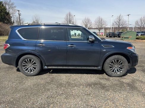 Used 2019 Nissan Armada Platinum w/ Captain's Chairs Package image 8