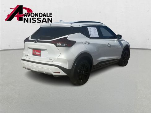 Certified 2023 Nissan Kicks SR w/ SR Premium Package image 7