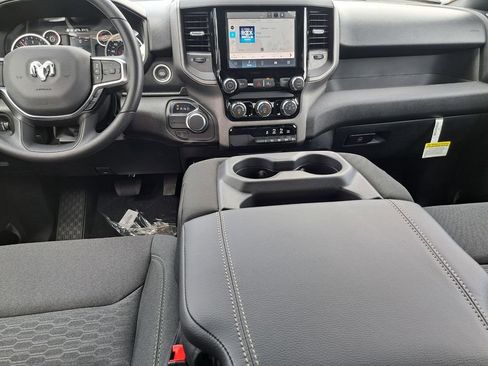 New 2026 RAM 1500 Express image 21