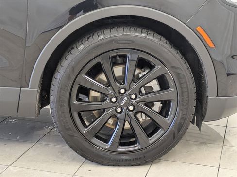 Used 2021 Lincoln Nautilus Reserve w/ Monochromatic Package image 12