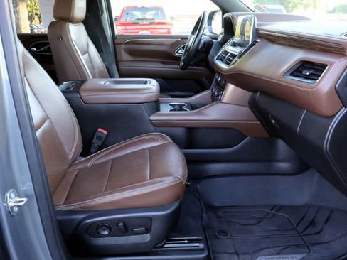 Used 2021 Chevrolet Tahoe High Country image 21