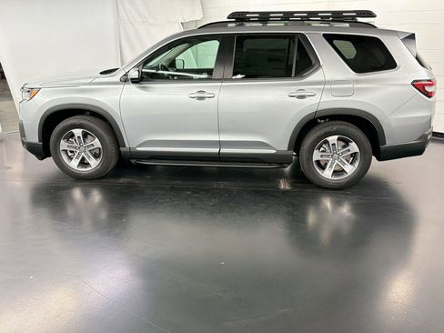 New 2026 Honda Pilot EX-L image 2