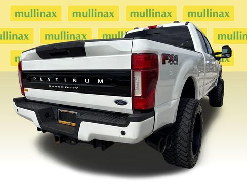 Used 2020 Ford F250 Platinum w/ FX4 Off-Road Package AWD/4WD image 4