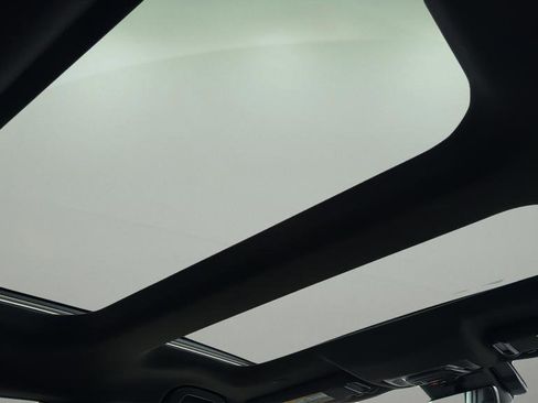 Used 2024 Toyota bZ4X XLE w/ Weather Package image 31