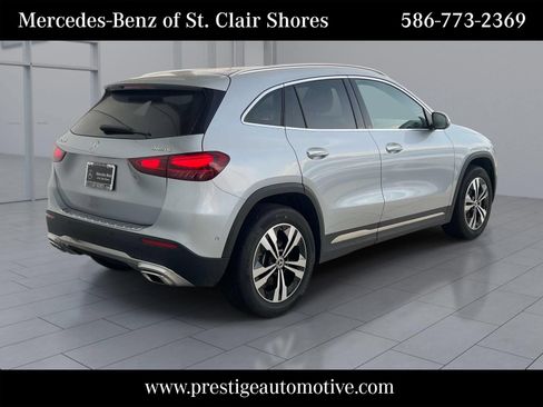 Used 2026 Mercedes-Benz GLA 250 4MATIC image 5