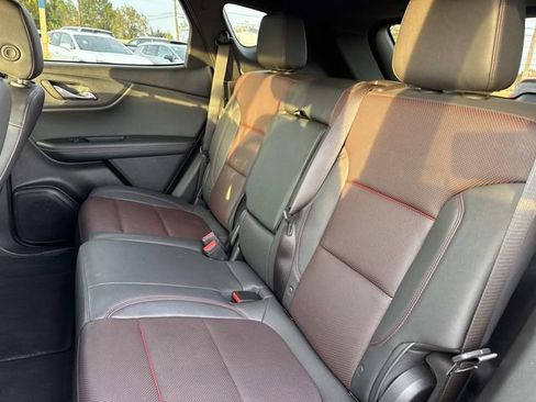 Used 2025 Chevrolet Blazer RS image 35
