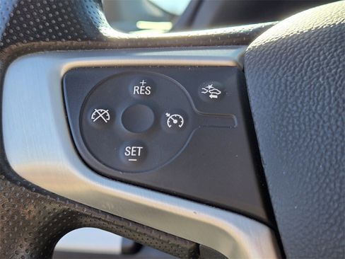 Used 2023 GMC Terrain SLE image 30