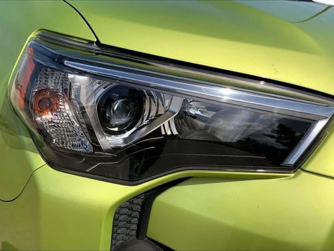 Used 2022 Toyota 4Runner TRD Pro AWD/4WD image 27