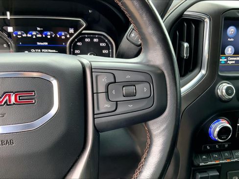 Used 2021 GMC Sierra 1500 AT4 w/ AT4 Premium Package AWD/4WD image 24