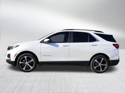 Used 2022 Chevrolet Equinox LT image 4