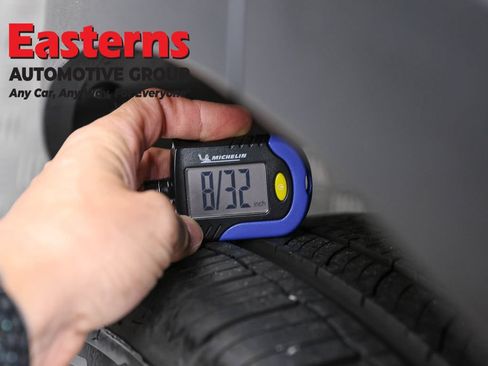 Used 2025 Kia Telluride S FWD image 29