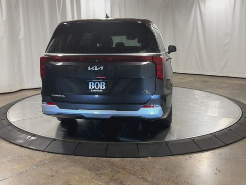 New 2026 Kia Carnival image 9