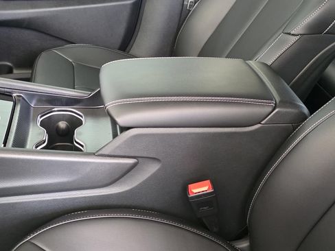 New 2026 Jeep Grand Cherokee L Limited w/ Limited Altitude Package RWD image 9