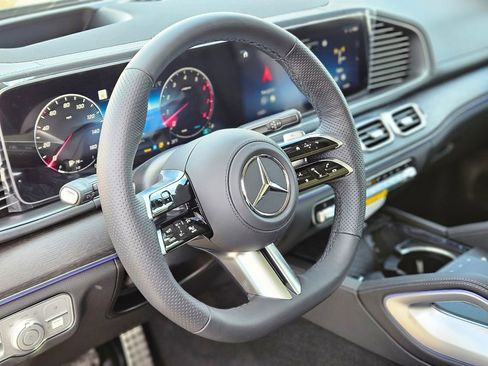 New 2026 Mercedes-Benz GLS 450 GLS 450 image 17