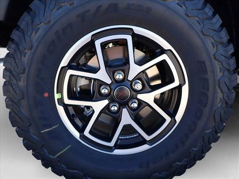 New 2025 Jeep Wrangler Unlimited Rubicon image 7