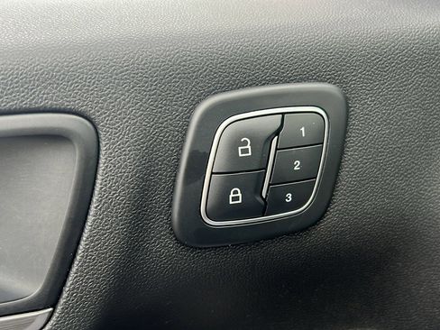 Used 2022 Ford Escape Titanium w/ Class II Trailer Tow Package image 15