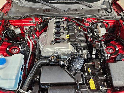 Used 2019 MAZDA MX-5 Miata RF Grand Touring RWD image 17