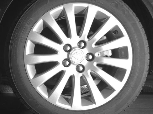 Used 2013 Buick Regal Premium FWD image 17