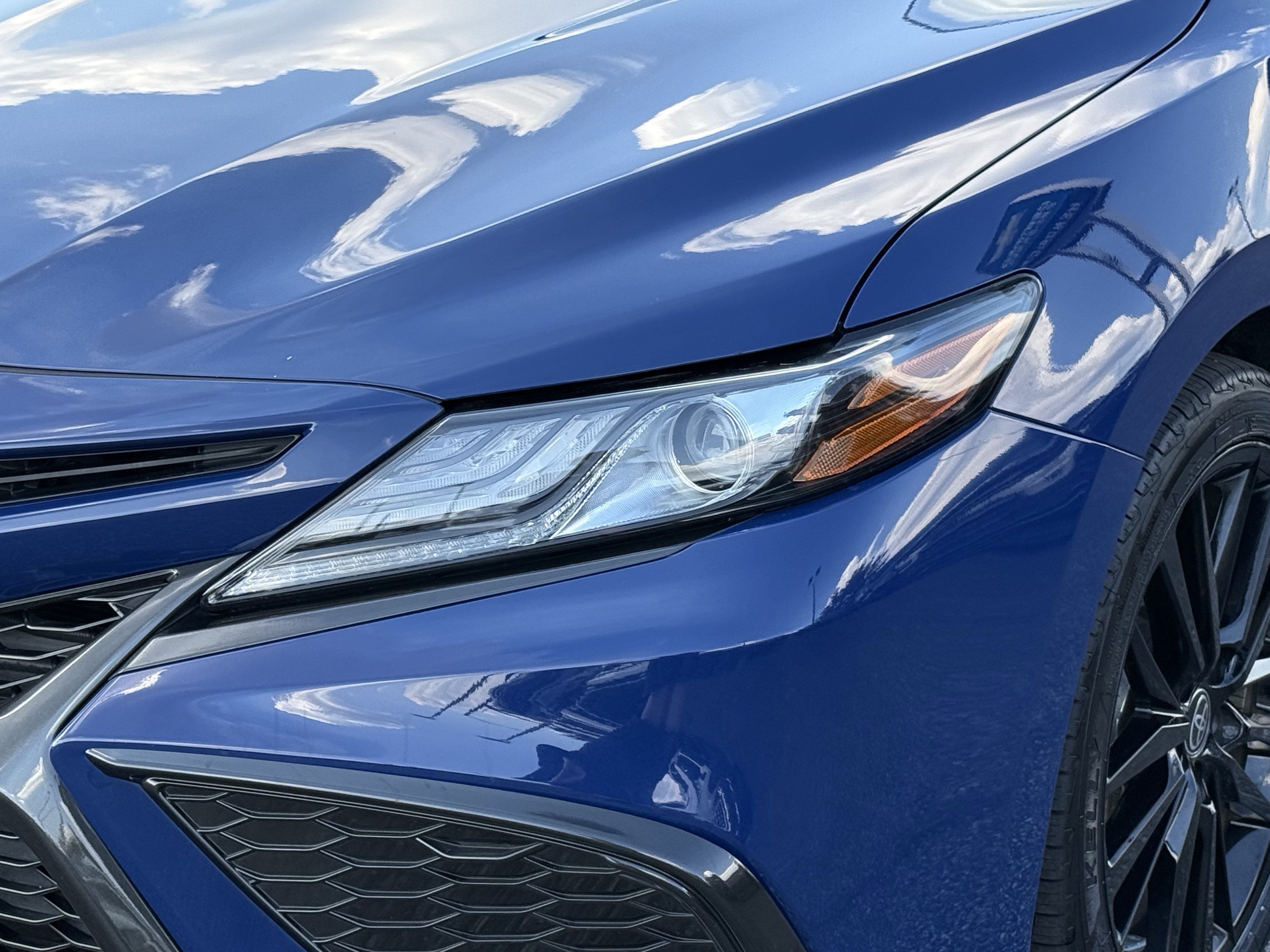 Used 2023 Toyota Camry XSE FWD image 6