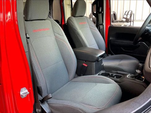 Used 2026 Jeep Gladiator Rubicon AWD/4WD image 21
