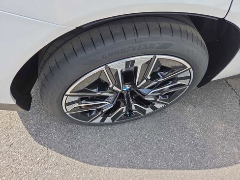 New 2026 BMW X3 xDrive30 w/ Premium Package image 3