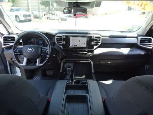 Used 2022 Toyota Tundra SR5 w/ Convenience Package RWD image 24