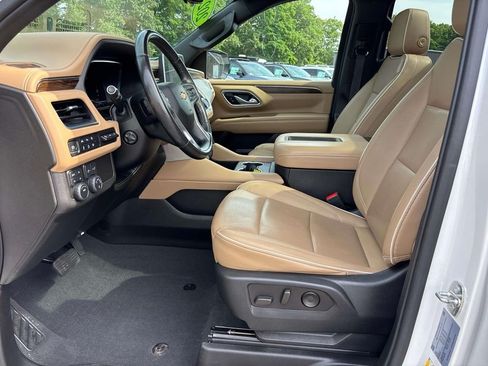 Used 2023 Chevrolet Tahoe Premier AWD/4WD image 10
