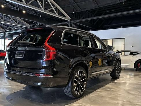 Used 2026 Volvo XC90 B6 Ultra AWD/4WD image 5
