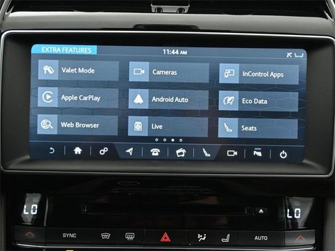 Used 2020 Jaguar F-PACE R-Sport image 31