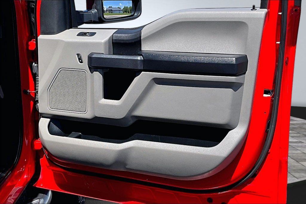 Used 2019 Ford F150 XL w/ Equipment Group 101A Mid AWD/4WD image 24
