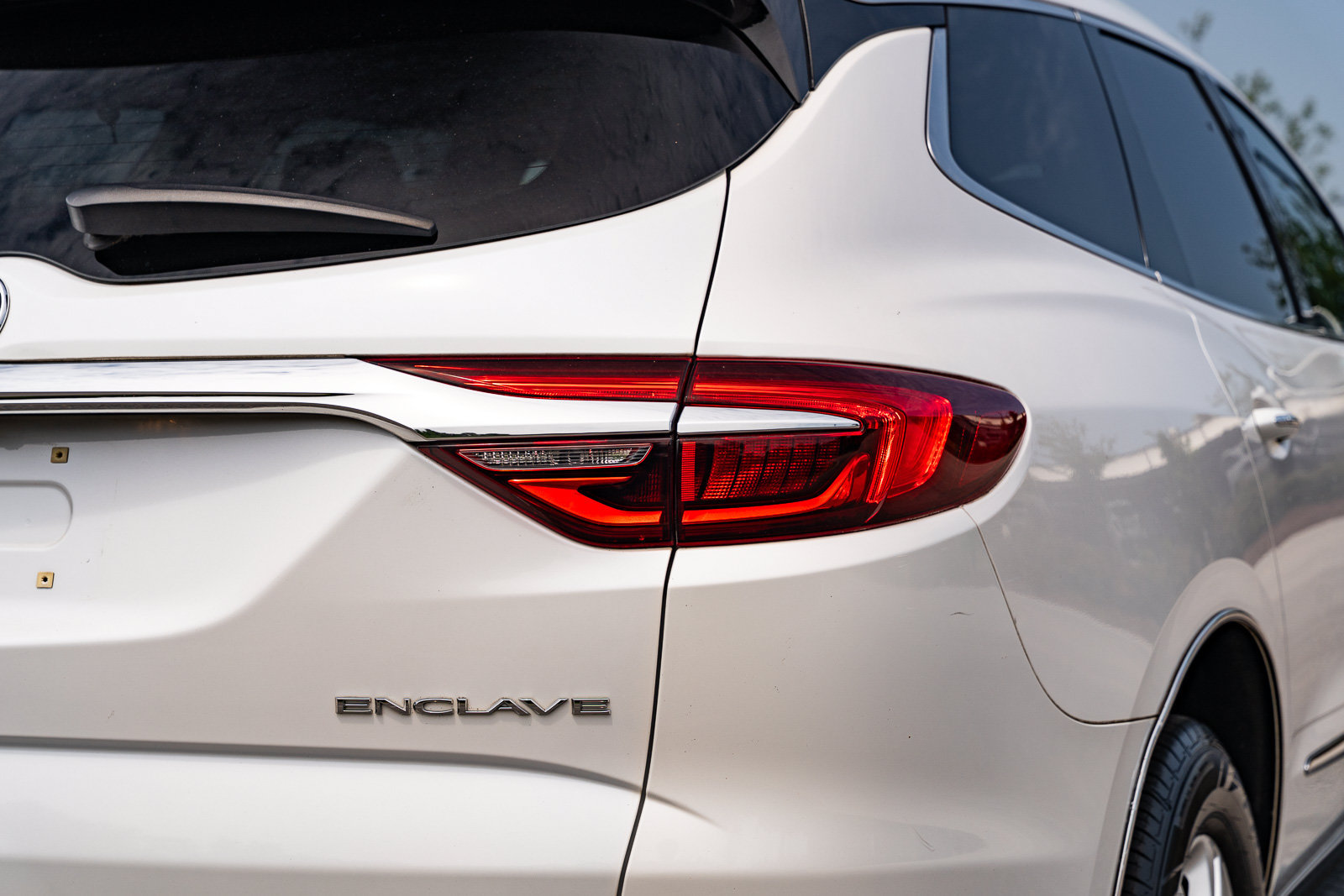 Used 2018 Buick Enclave Premium FWD image 14