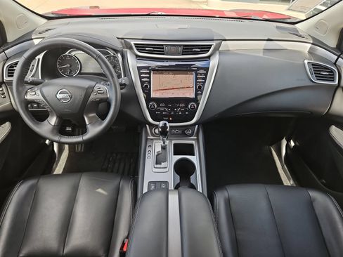 Used 2020 Nissan Murano SL w/ Moonroof Package FWD image 12