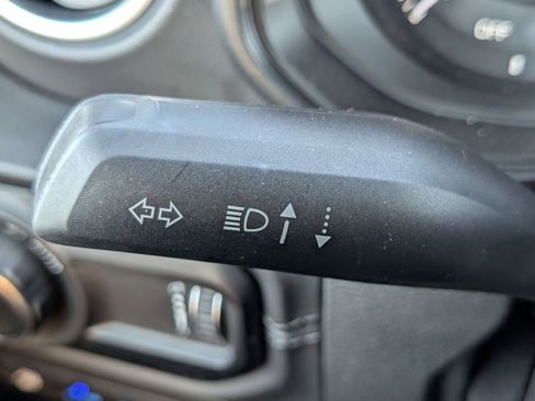 Used 2024 Jeep Wrangler Unlimited Sahara image 30