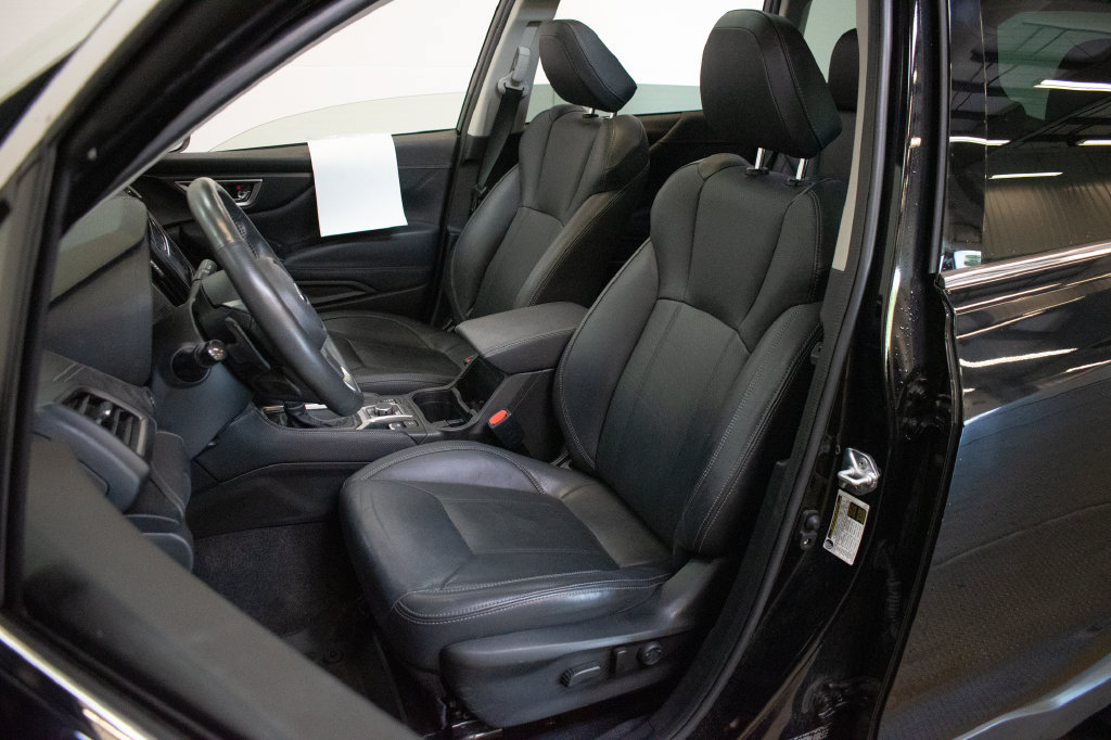 Used 2023 Subaru Forester Touring AWD/4WD image 19