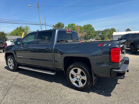 Used 2018 Chevrolet Silverado 1500 LT w/ All Star Edition image 22