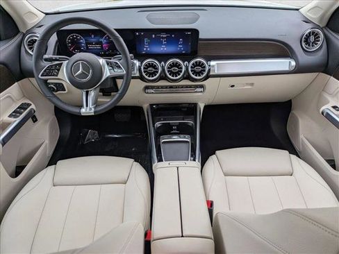 Certified 2026 Mercedes-Benz GLB 250 image 18