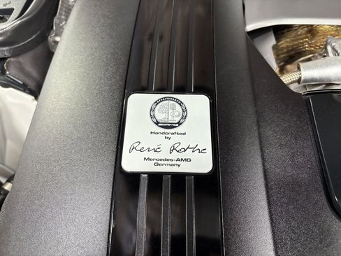 Used 2022 Mercedes-Benz SL 63 AMG 4MATIC image 39