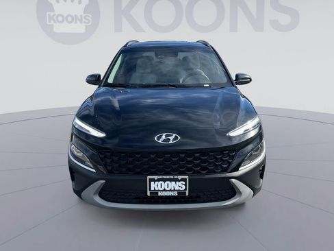 Used 2023 Hyundai Kona SEL w/ Winter Weather Package image 11