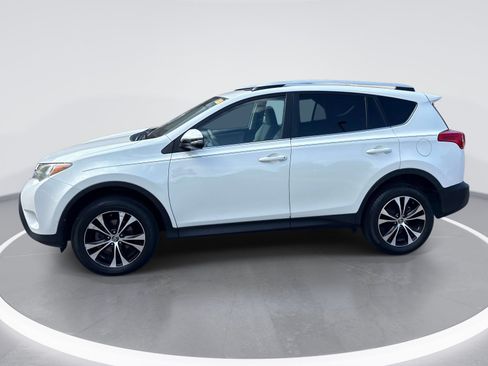 Used 2015 Toyota RAV4 Limited FWD image 5